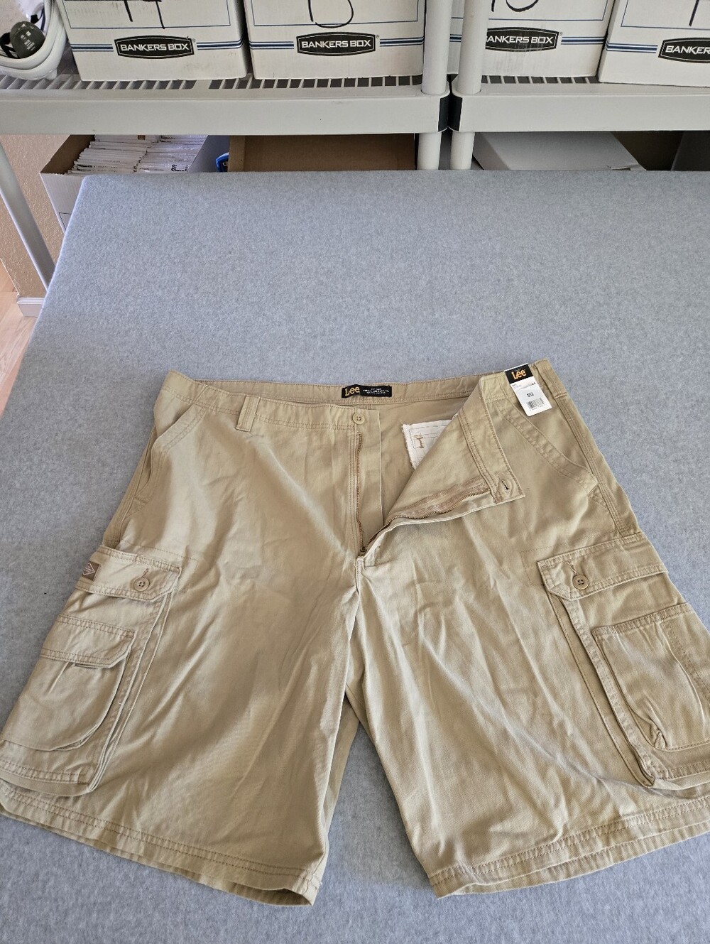 Lee Cargo Men's Big & Tall 46 Buff Tan Wyoming Cargo Loose Fit Shorts NEW
